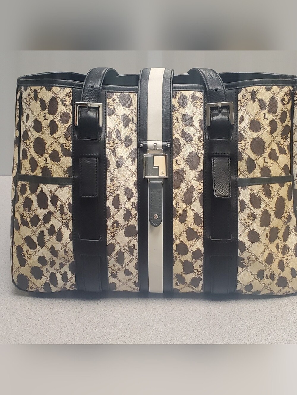 L.A.M.B shoulder handbag